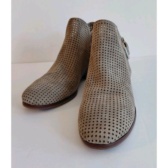 Sam Edelman Sz 7.5 Taupe Beige Suede Perforated Low Heel Paula Booties w/Buckle - Picture 4 of 8